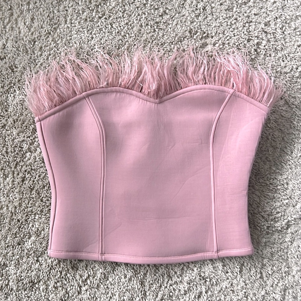 Endless Rose strapless knit feather top M